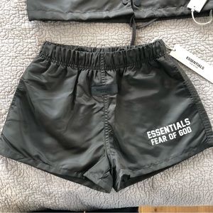 Fear of God Essentials running shorts off black